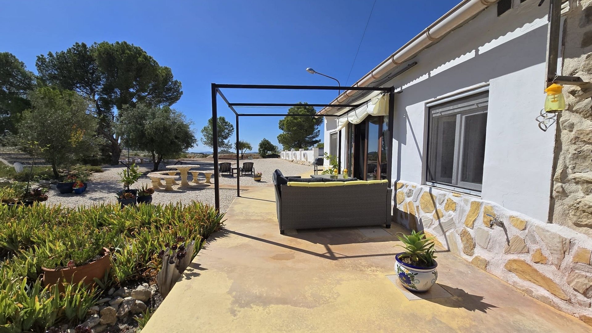 Resale - Finca Landgut -
La Zarza