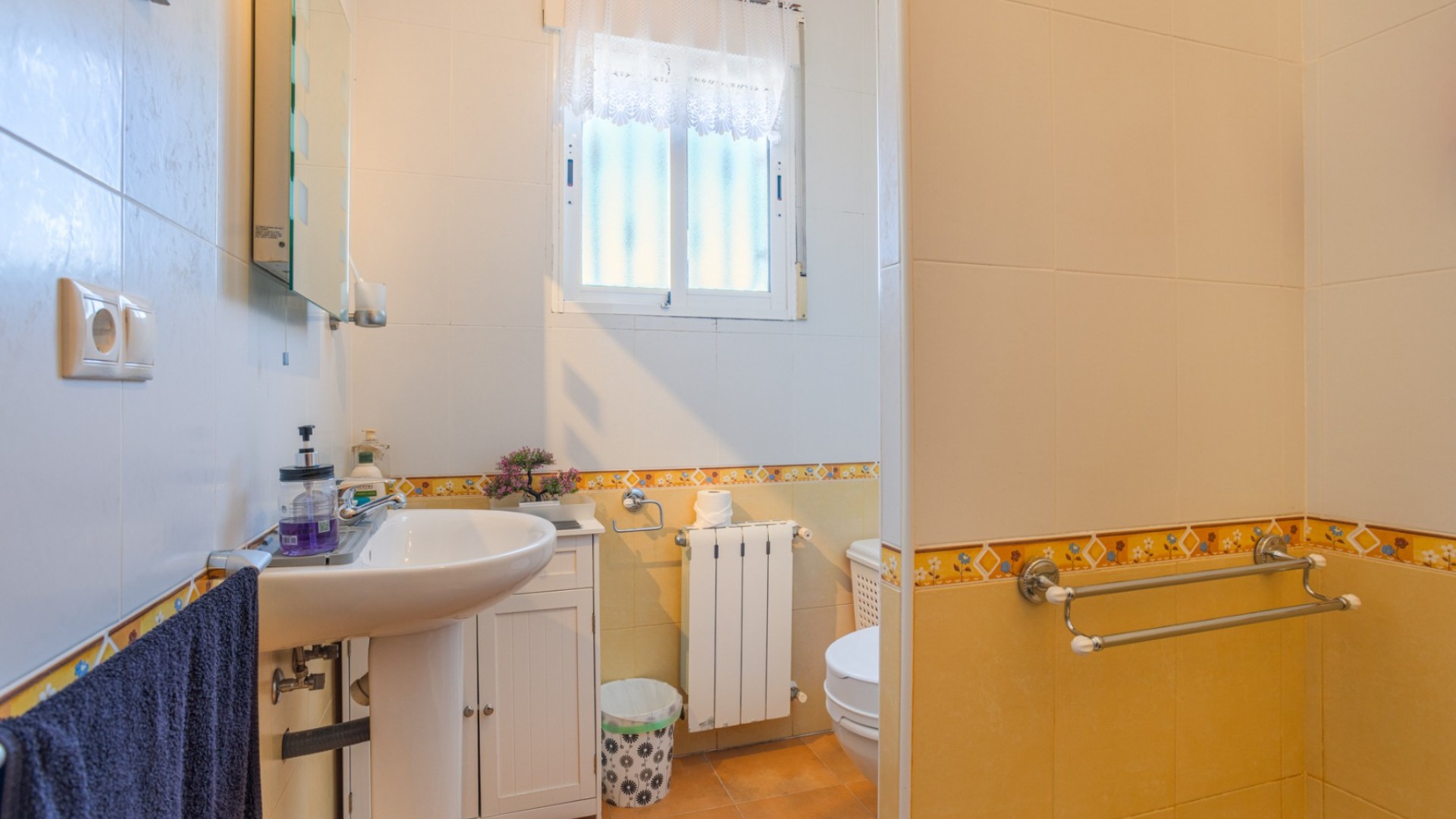 Resale - Finca Landgut -
La Zarza