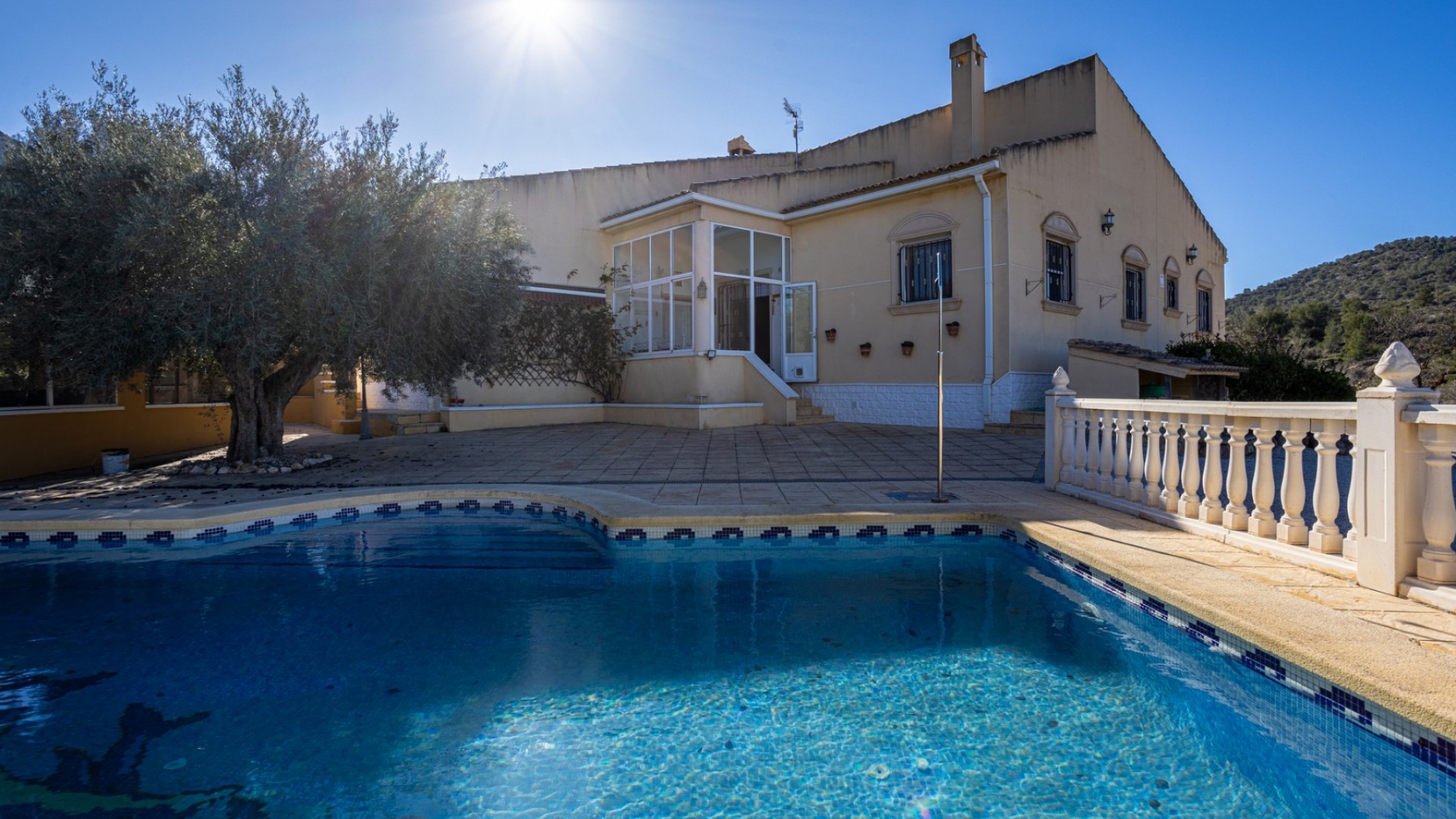 Resale - Finca Landgut -
La Zarza