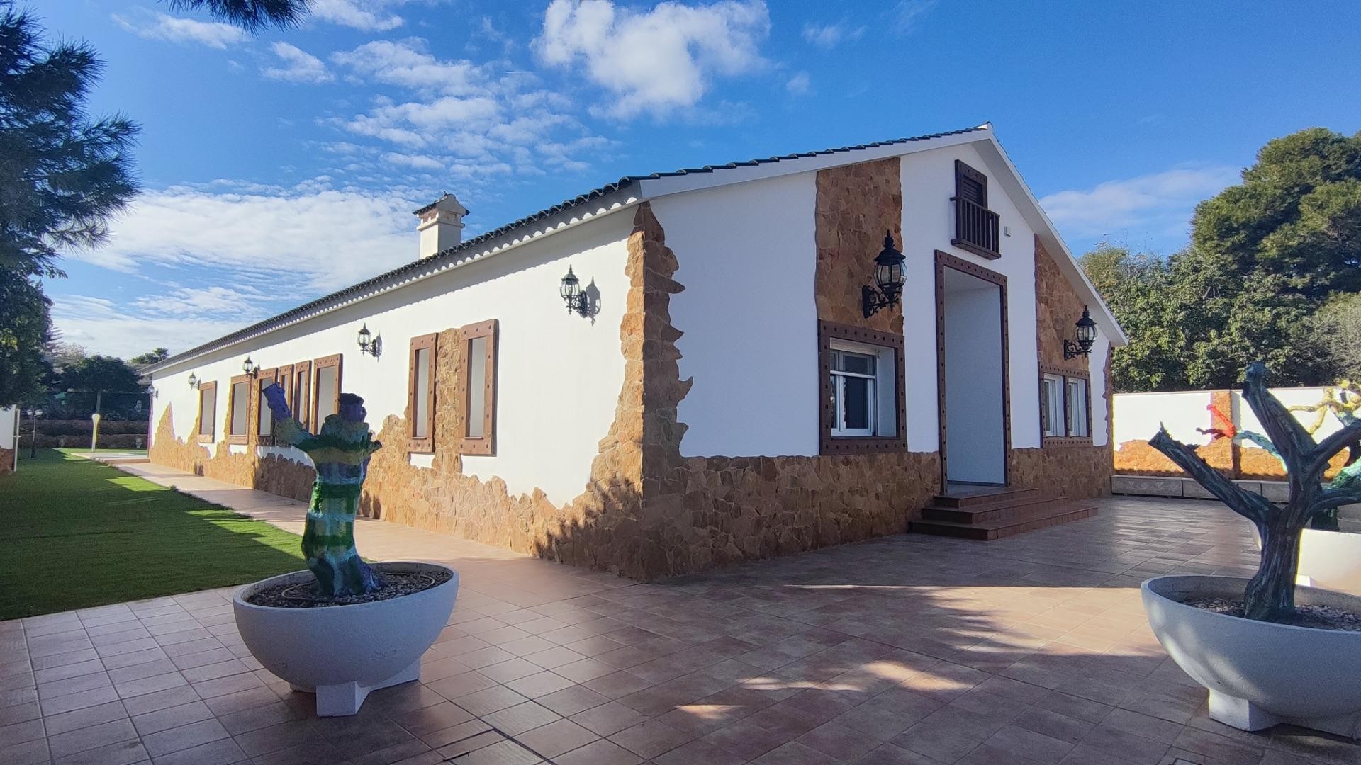 Resale - Finca Landgut -
Mutxamel - MUTXAMIEL