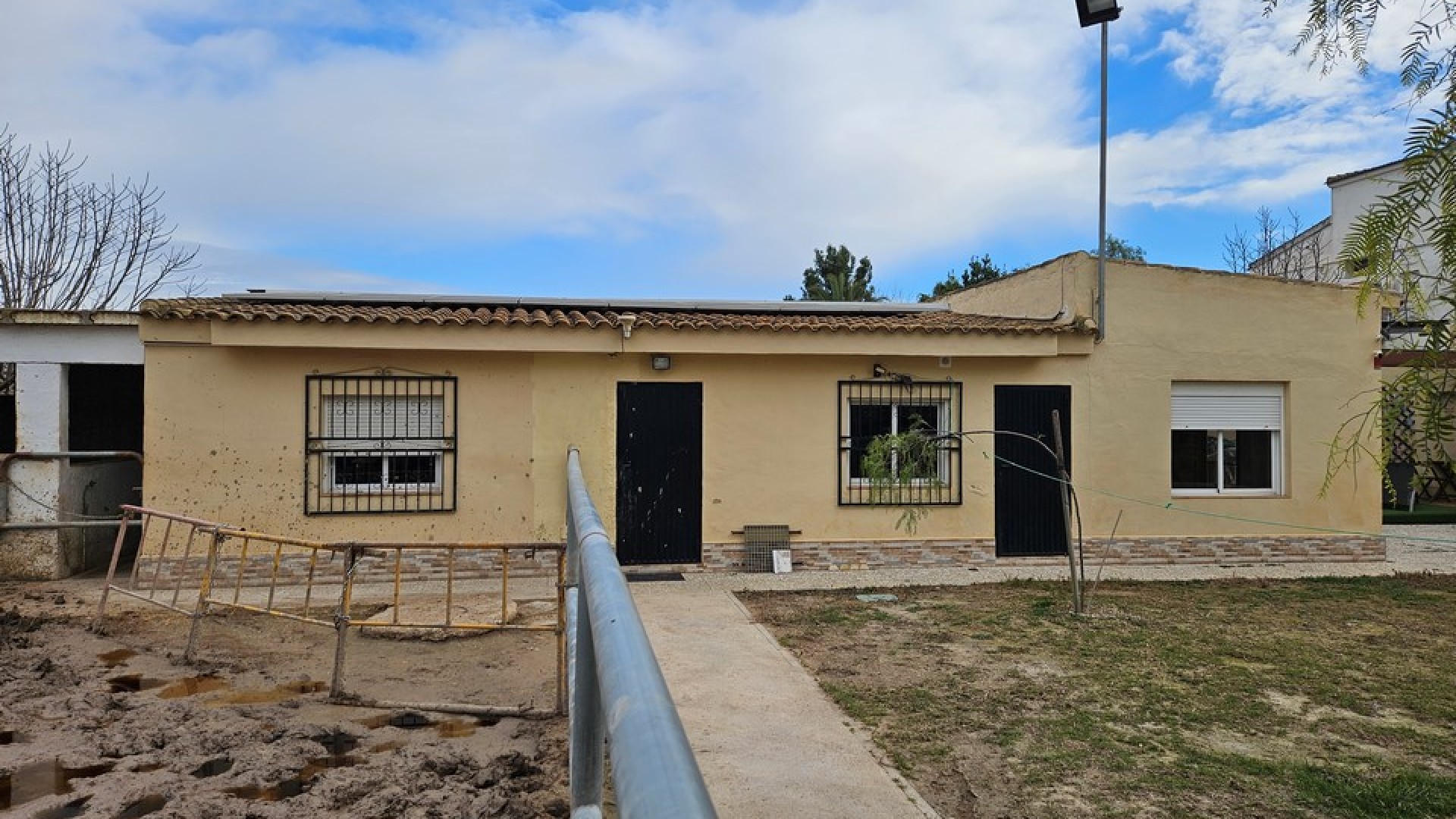Resale - Finca Landgut -
Orihuela