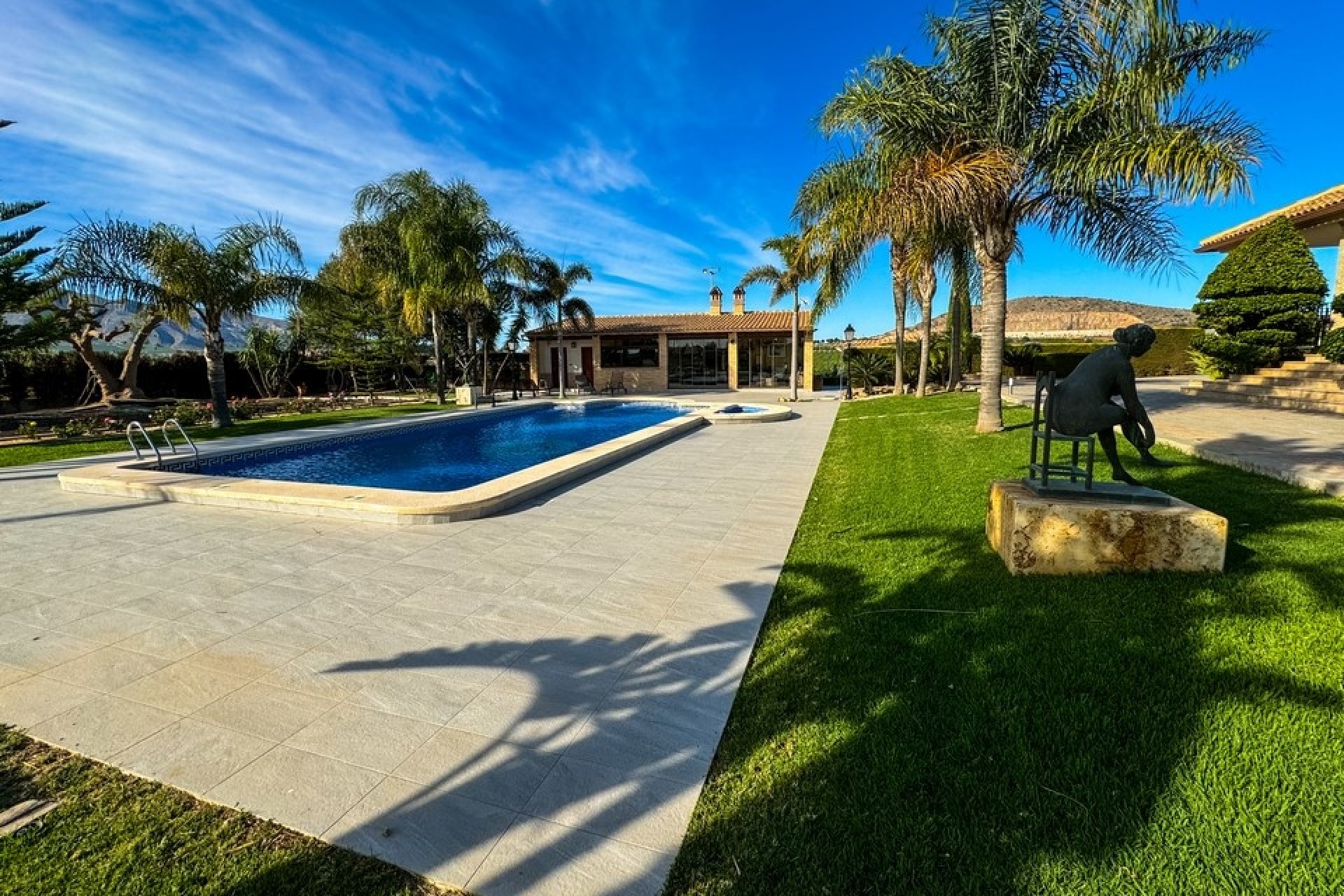 Resale - Finca Landgut -
Orihuela