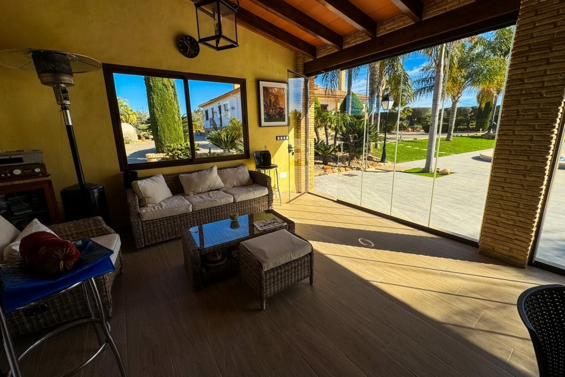 Resale - Finca Landgut -
Orihuela