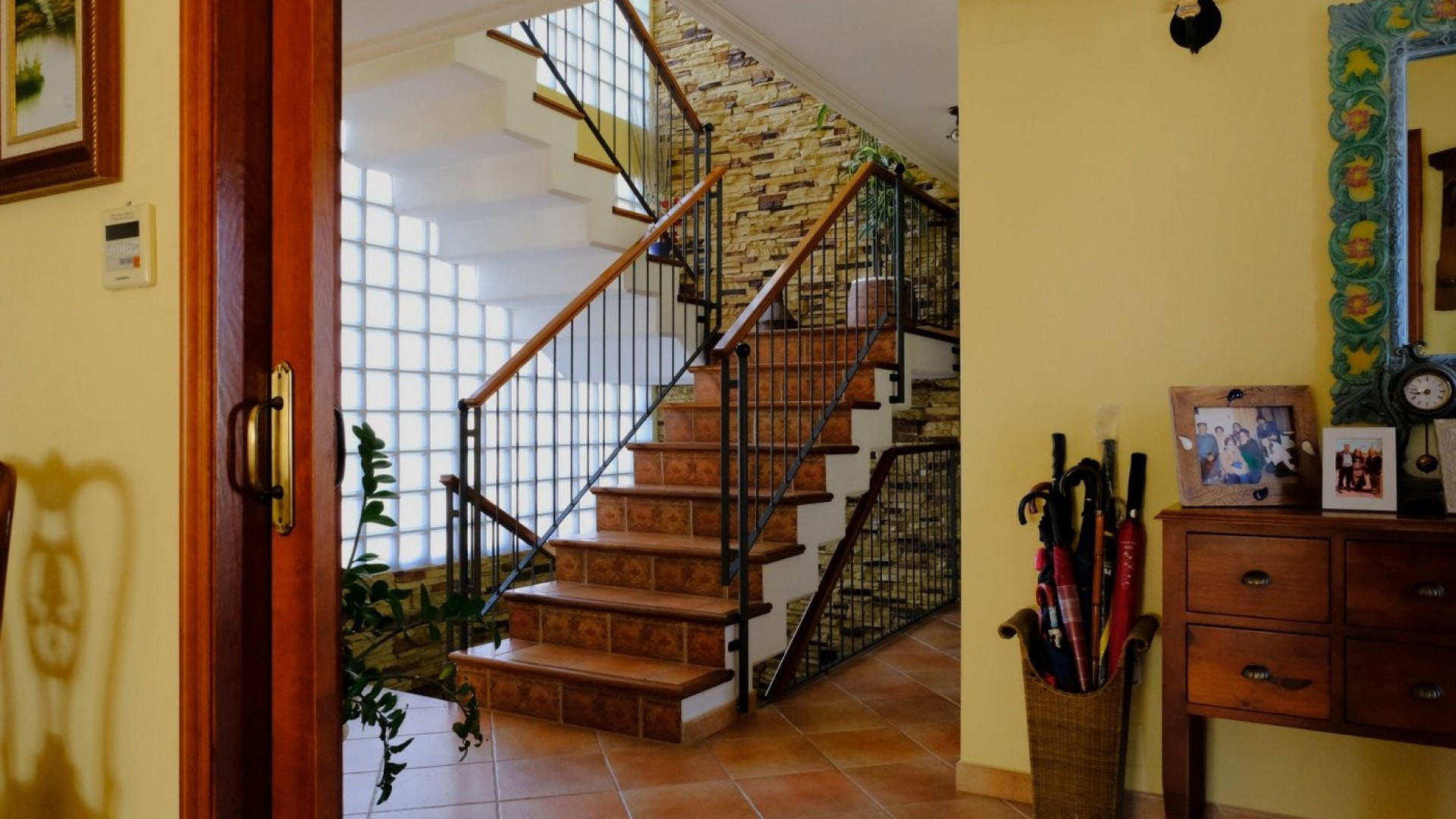 Resale - Finca Landgut -
Orihuela