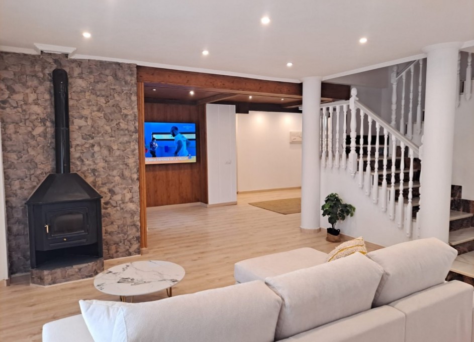 Resale - Finca Landgut -
Orihuela