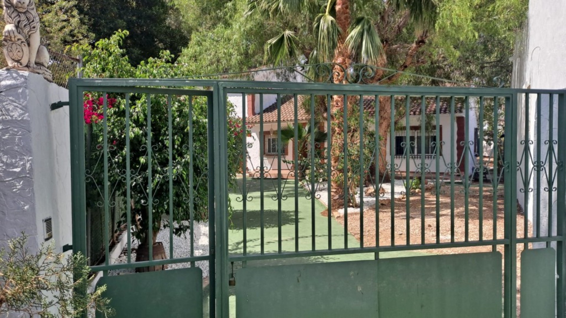 Resale - Finca Landgut -
Orihuela