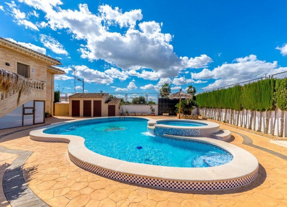 Resale - Finca Landgut -
Rafal