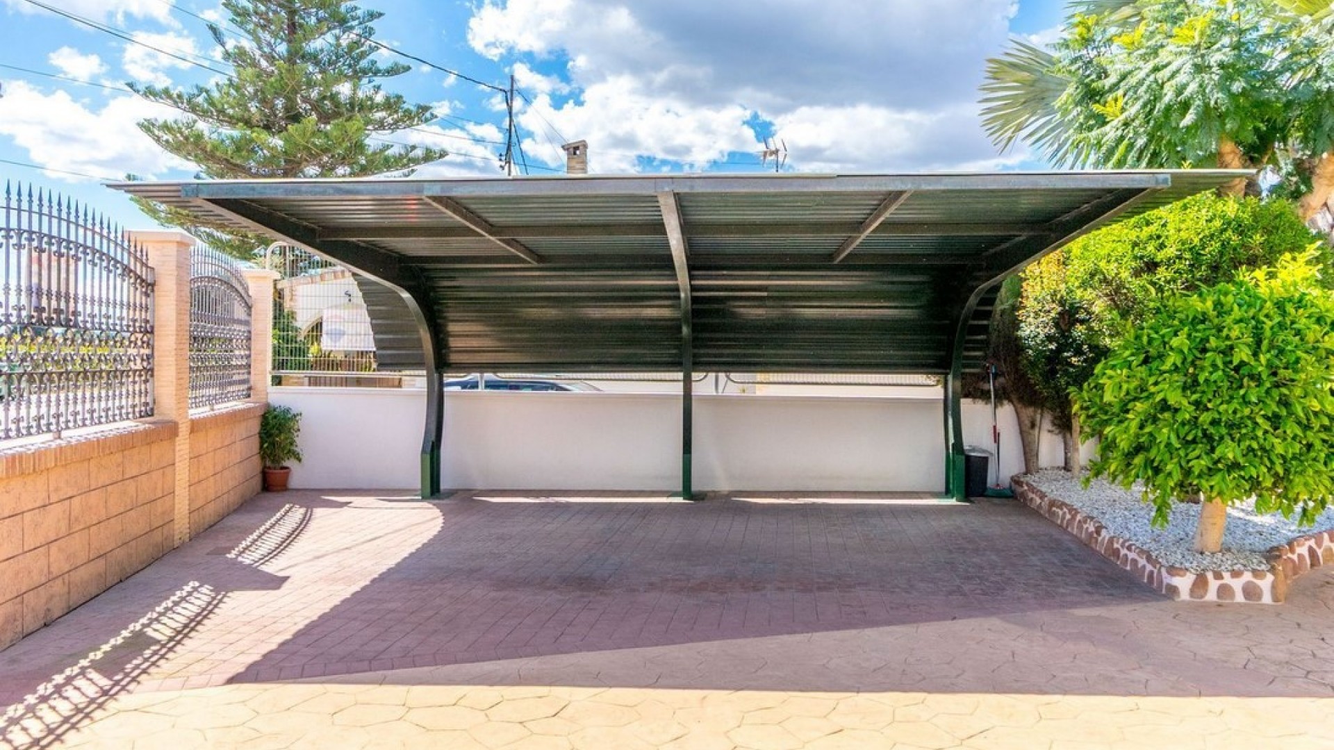 Resale - Finca Landgut -
Rafal