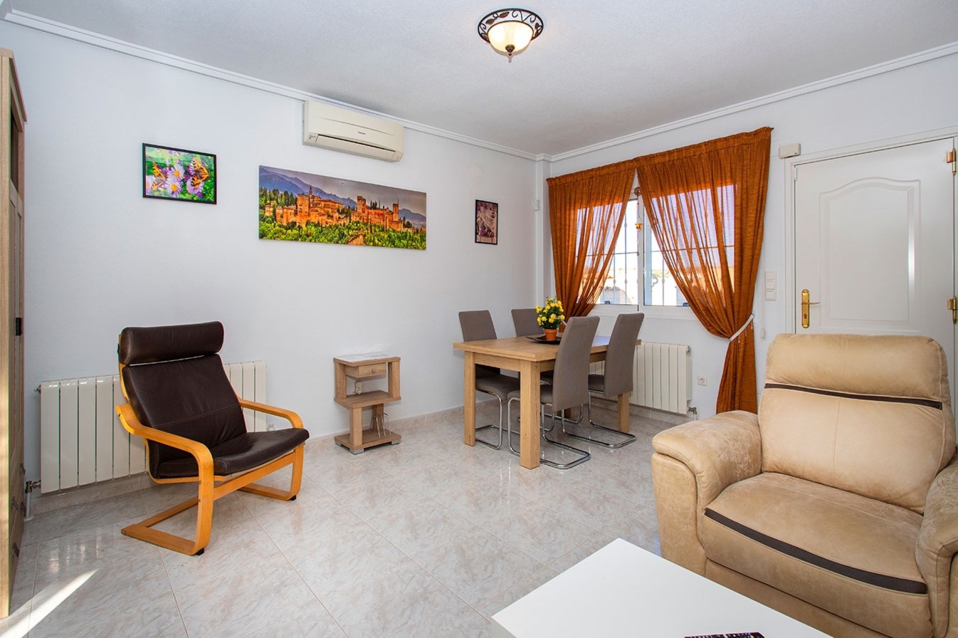 Resale - Finca Landgut -
Rojales - Pueblo