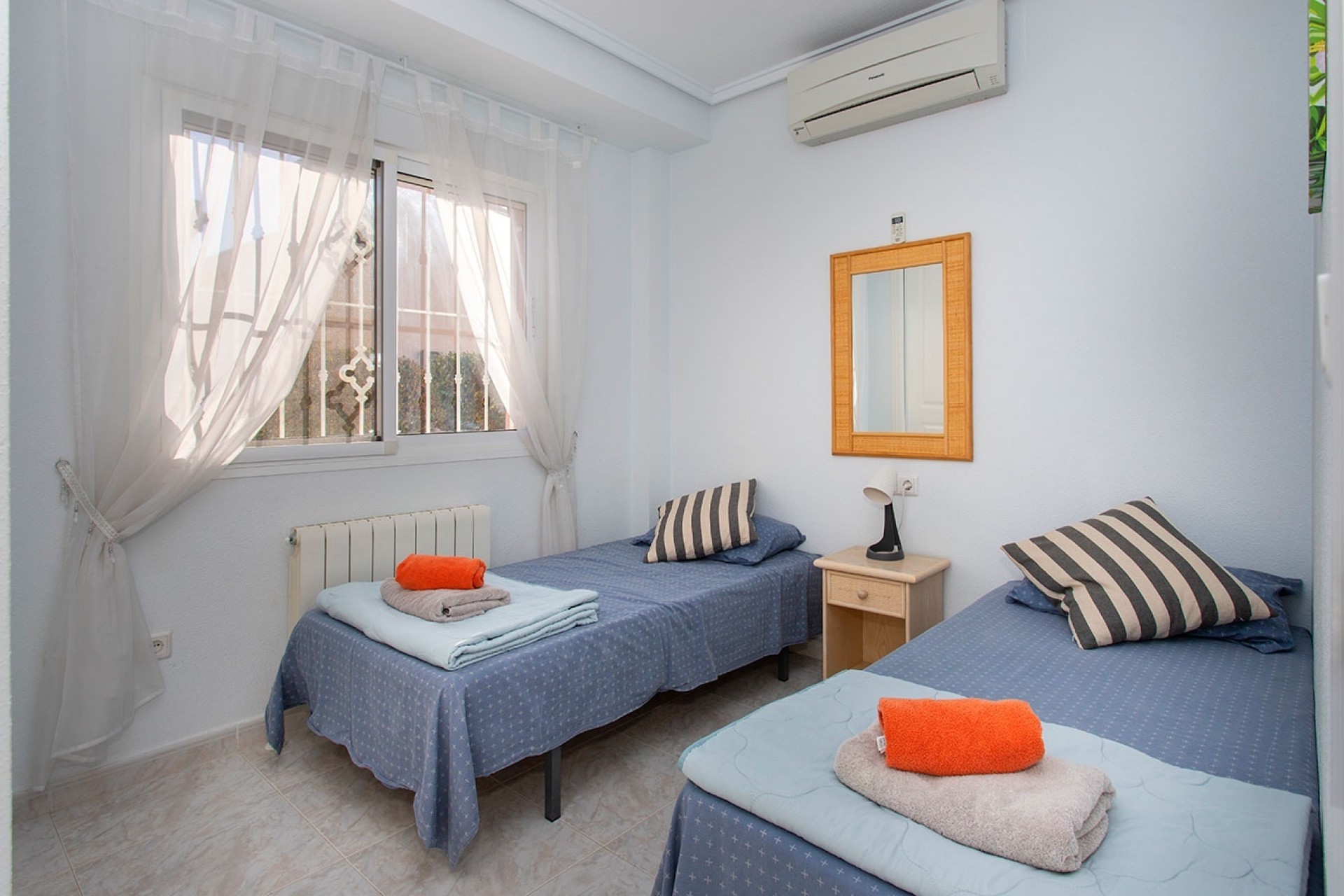 Resale - Finca Landgut -
Rojales - Pueblo