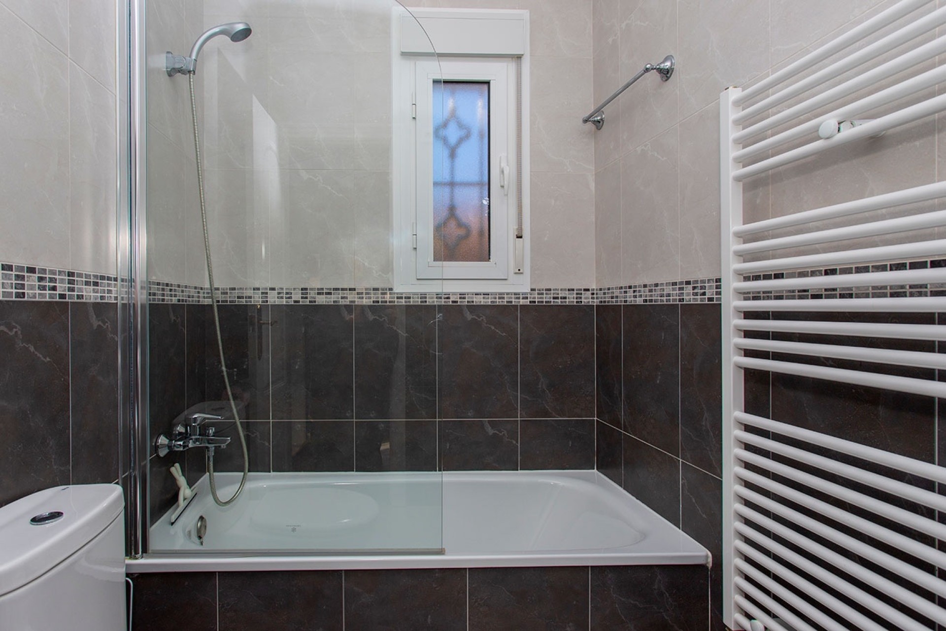 Resale - Finca Landgut -
Rojales - Pueblo