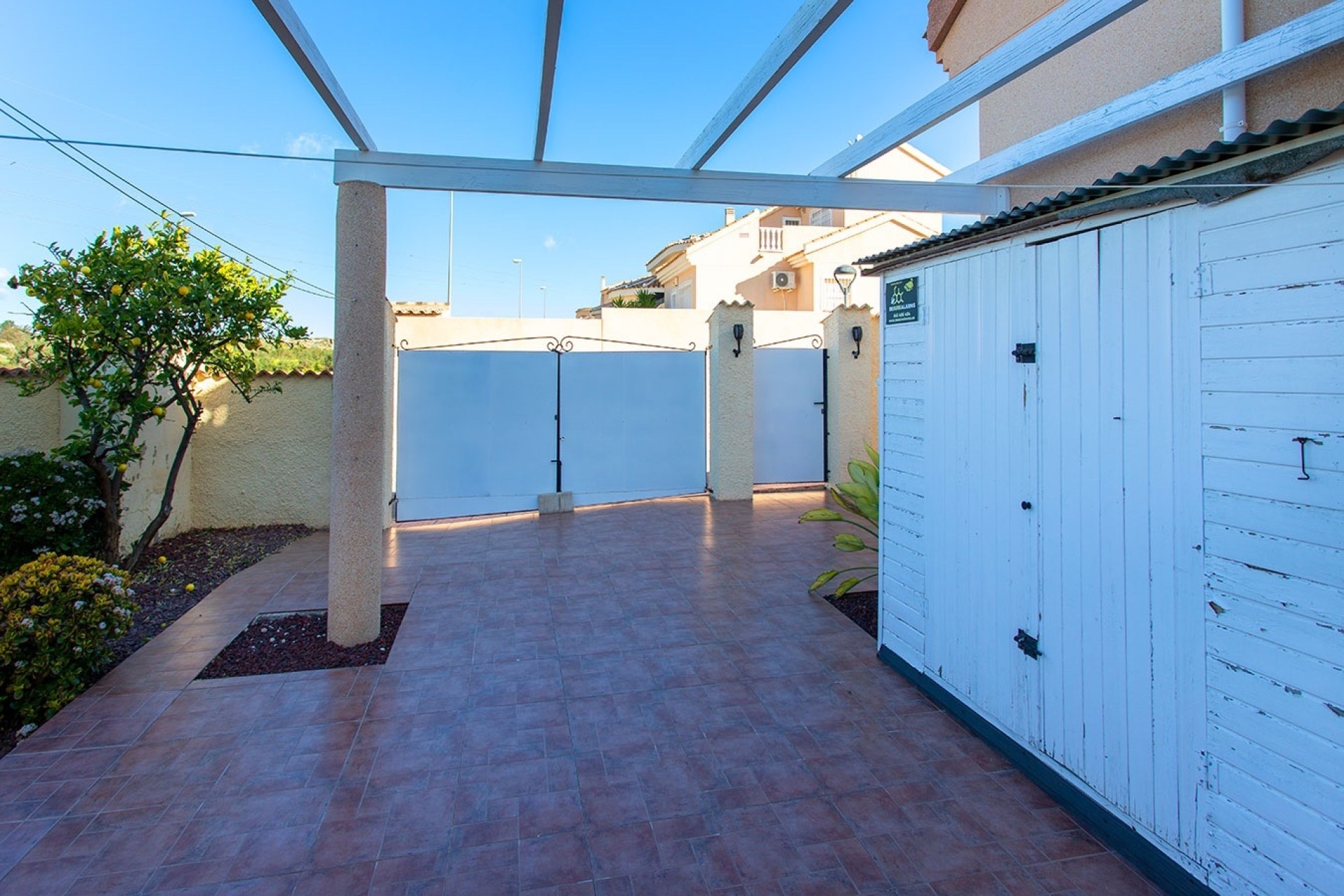 Resale - Finca Landgut -
Rojales - Pueblo