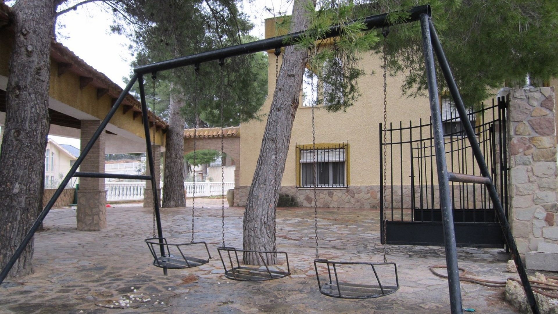 Resale - Finca Landgut -
Yecla