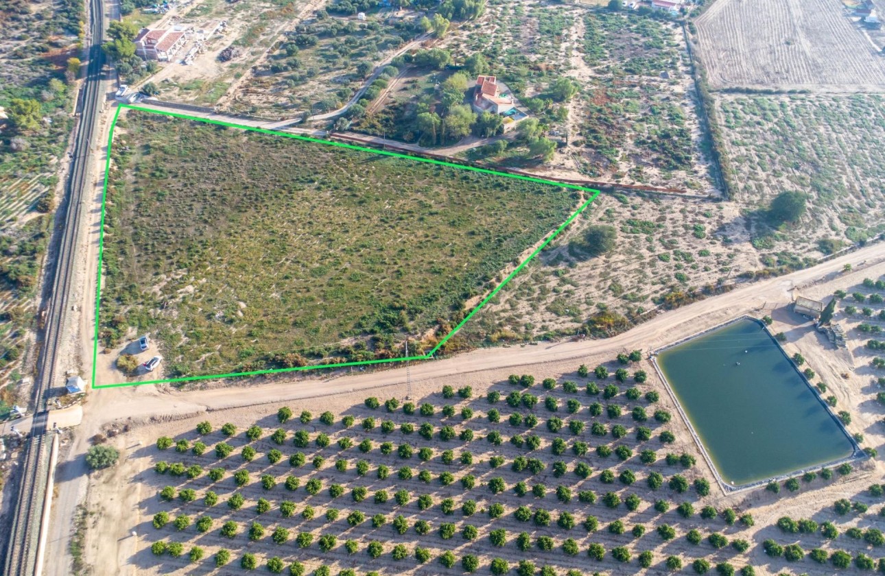 Resale - Finca / Landhaus -
Crevillente - Comunidad valenciana