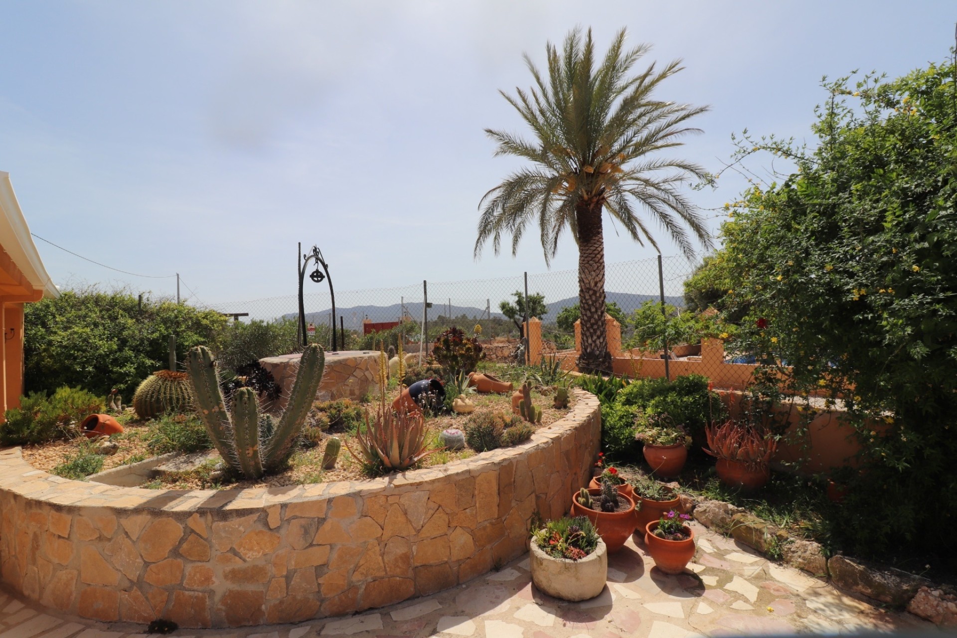 Resale - Finca / Landhaus -
Hondón de las Nieves - La Canalosa