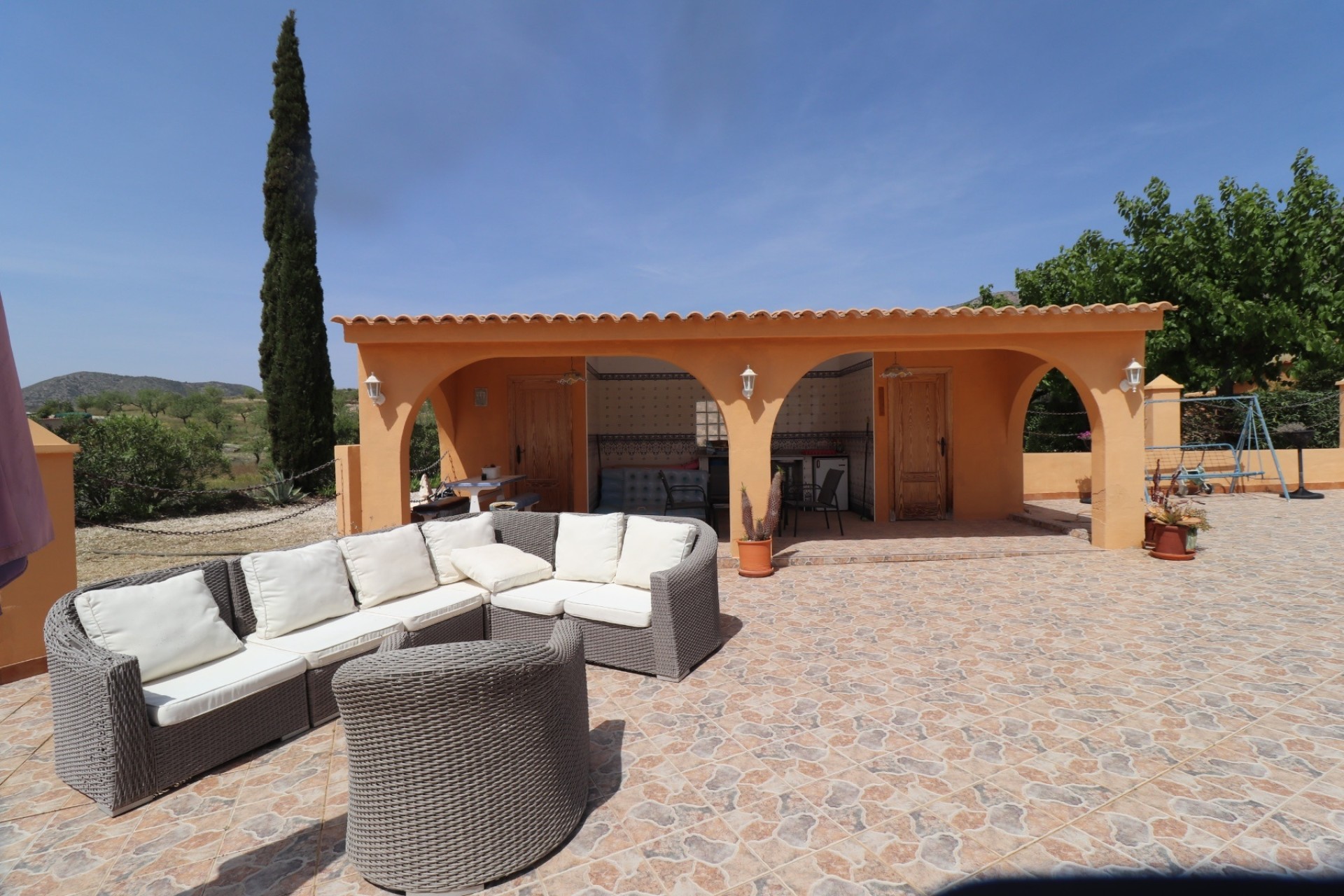 Resale - Finca / Landhaus -
Hondón de las Nieves - La Canalosa