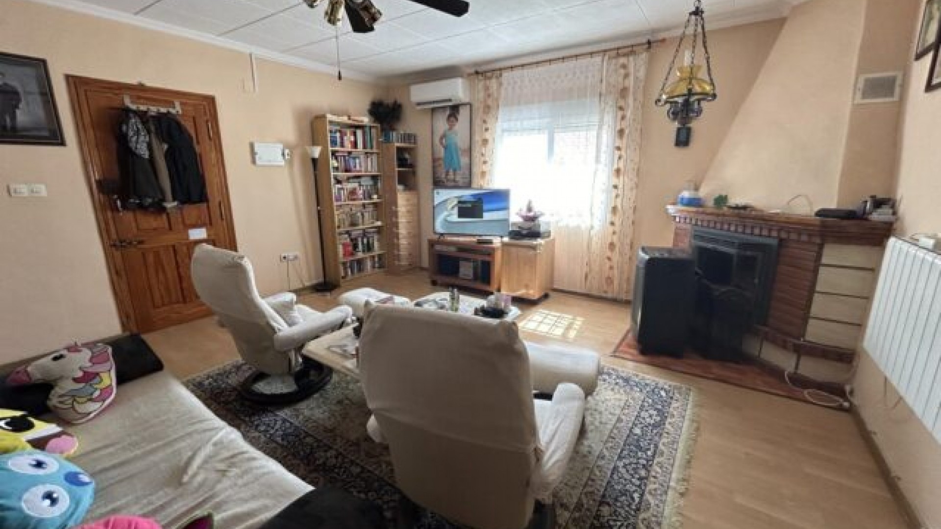 Resale - Freistehende Villa -
Albatera