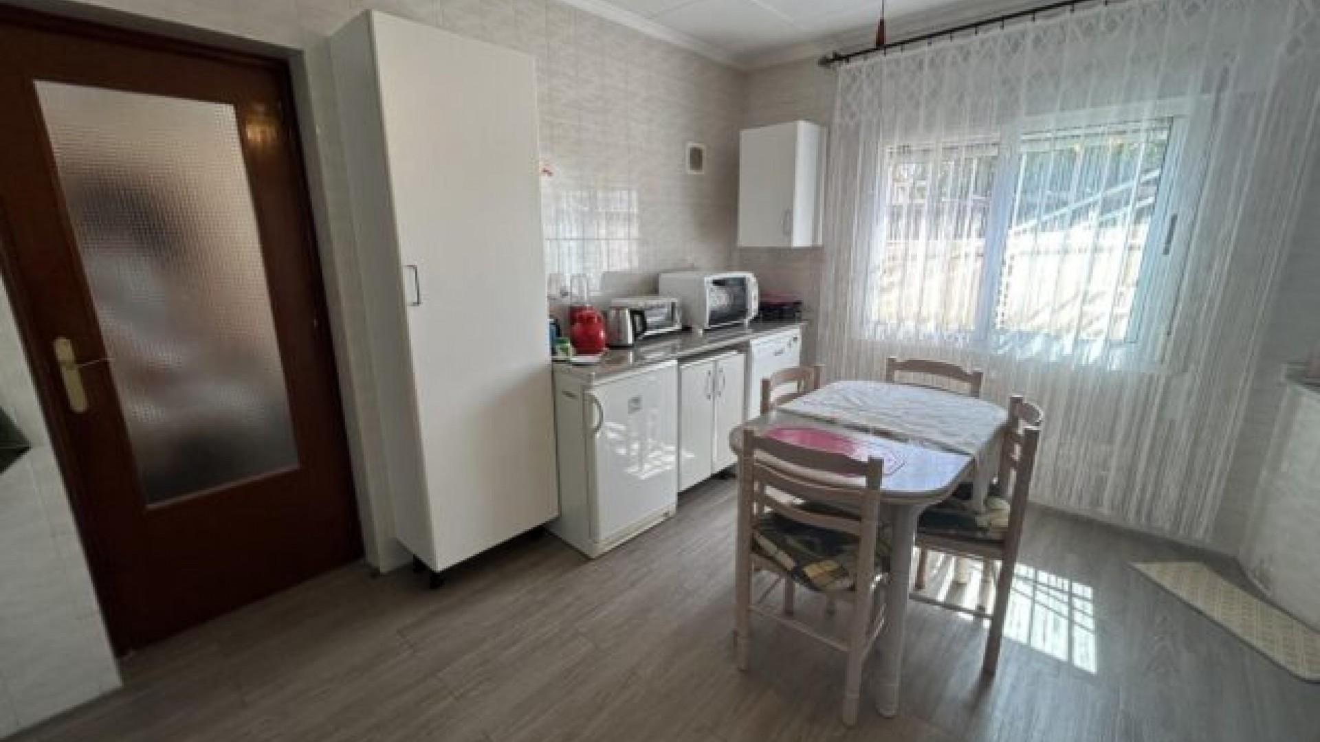 Resale - Freistehende Villa -
Albatera