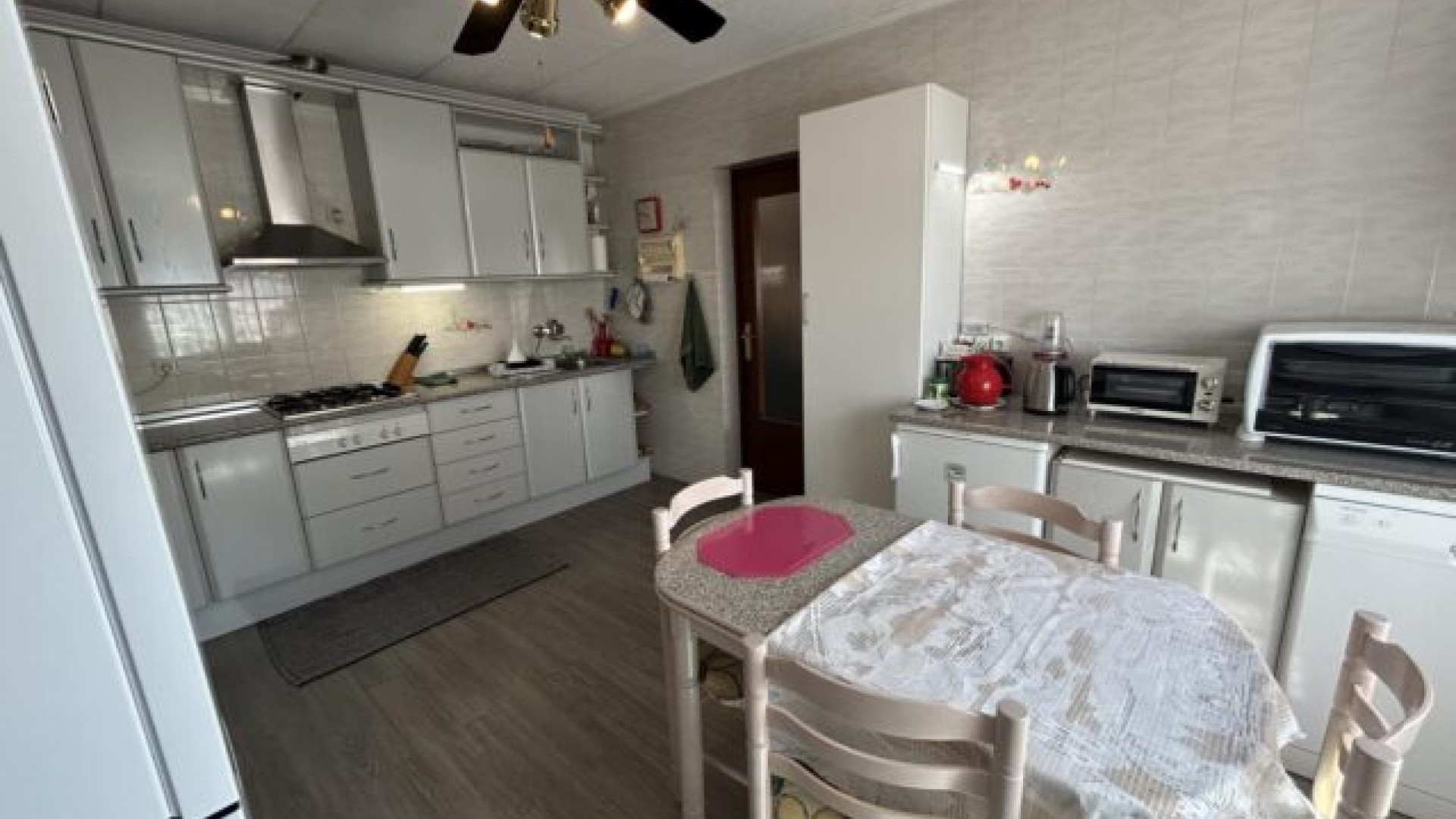 Resale - Freistehende Villa -
Albatera