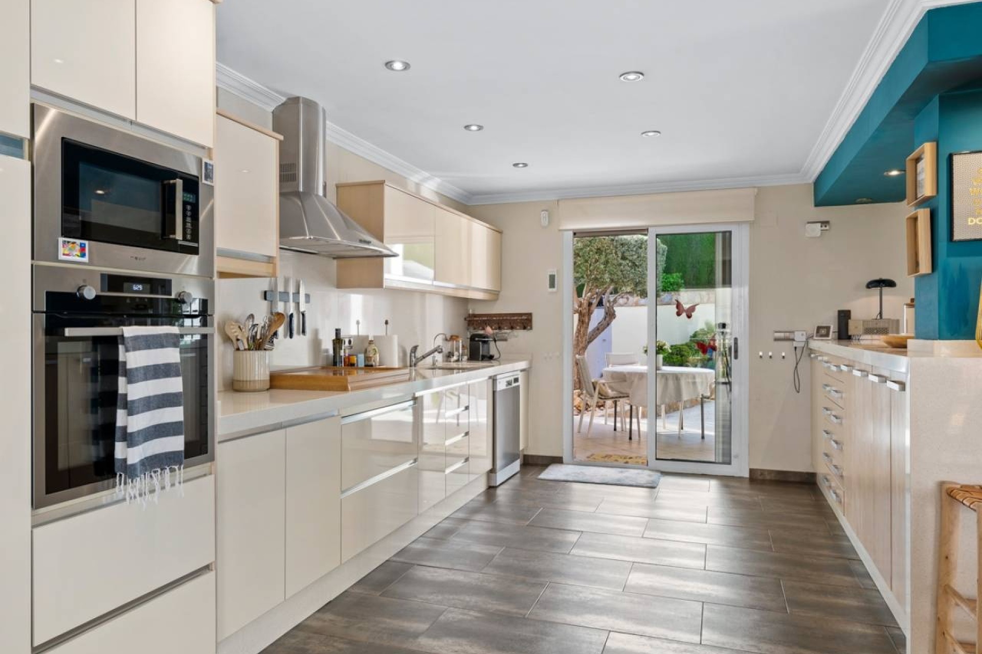 Resale - Freistehende Villa -
Algorfa - Castillo de montemar