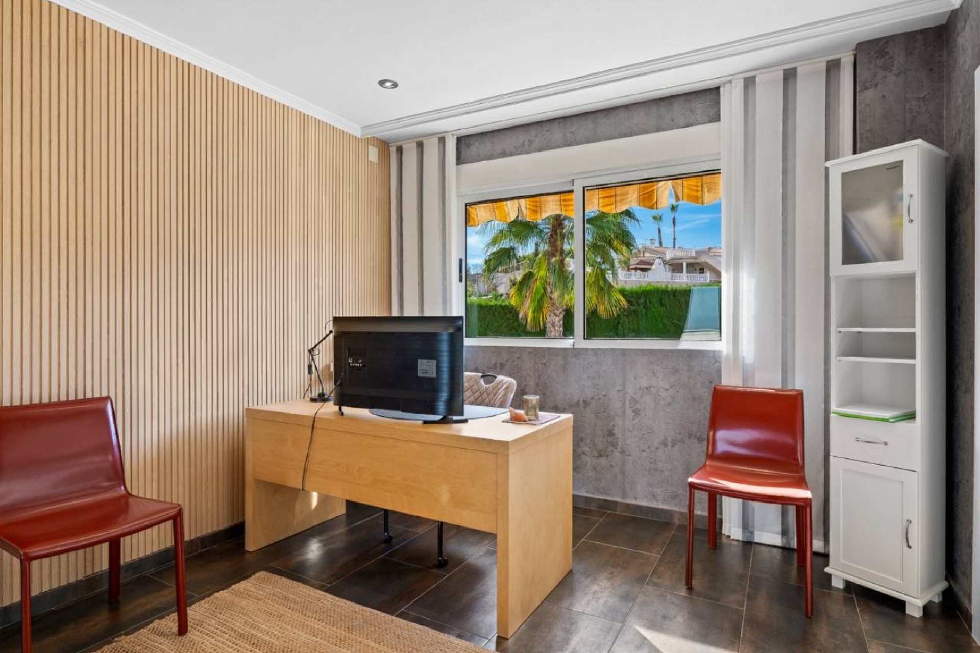 Resale - Freistehende Villa -
Algorfa - Castillo de montemar