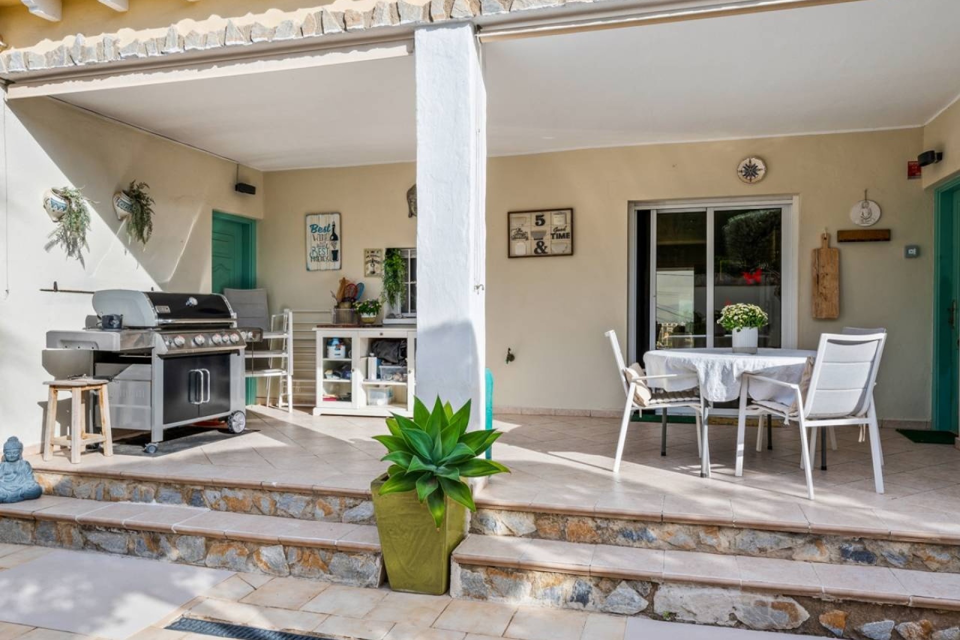 Resale - Freistehende Villa -
Algorfa - Castillo de montemar