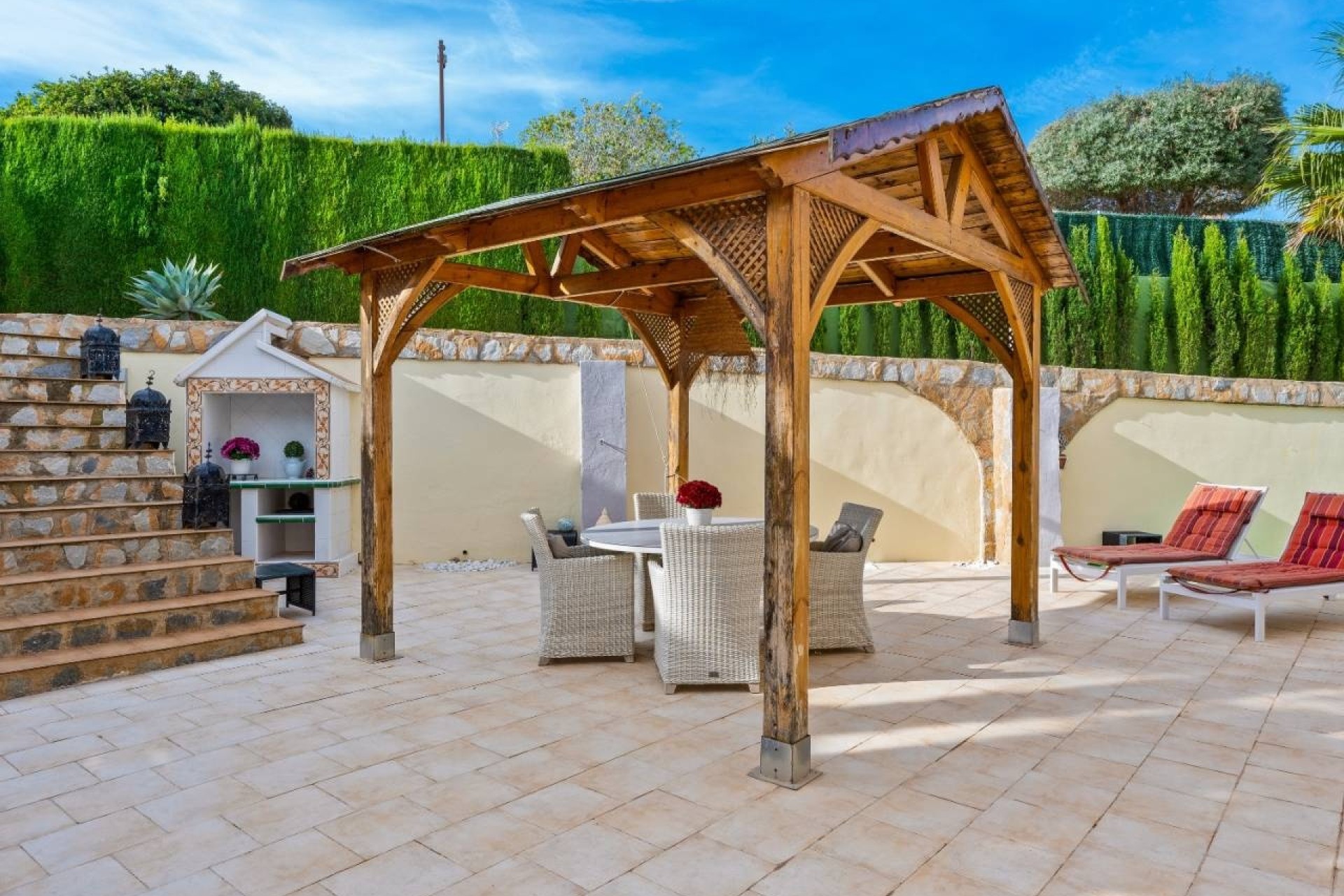 Resale - Freistehende Villa -
Algorfa - Castillo de montemar