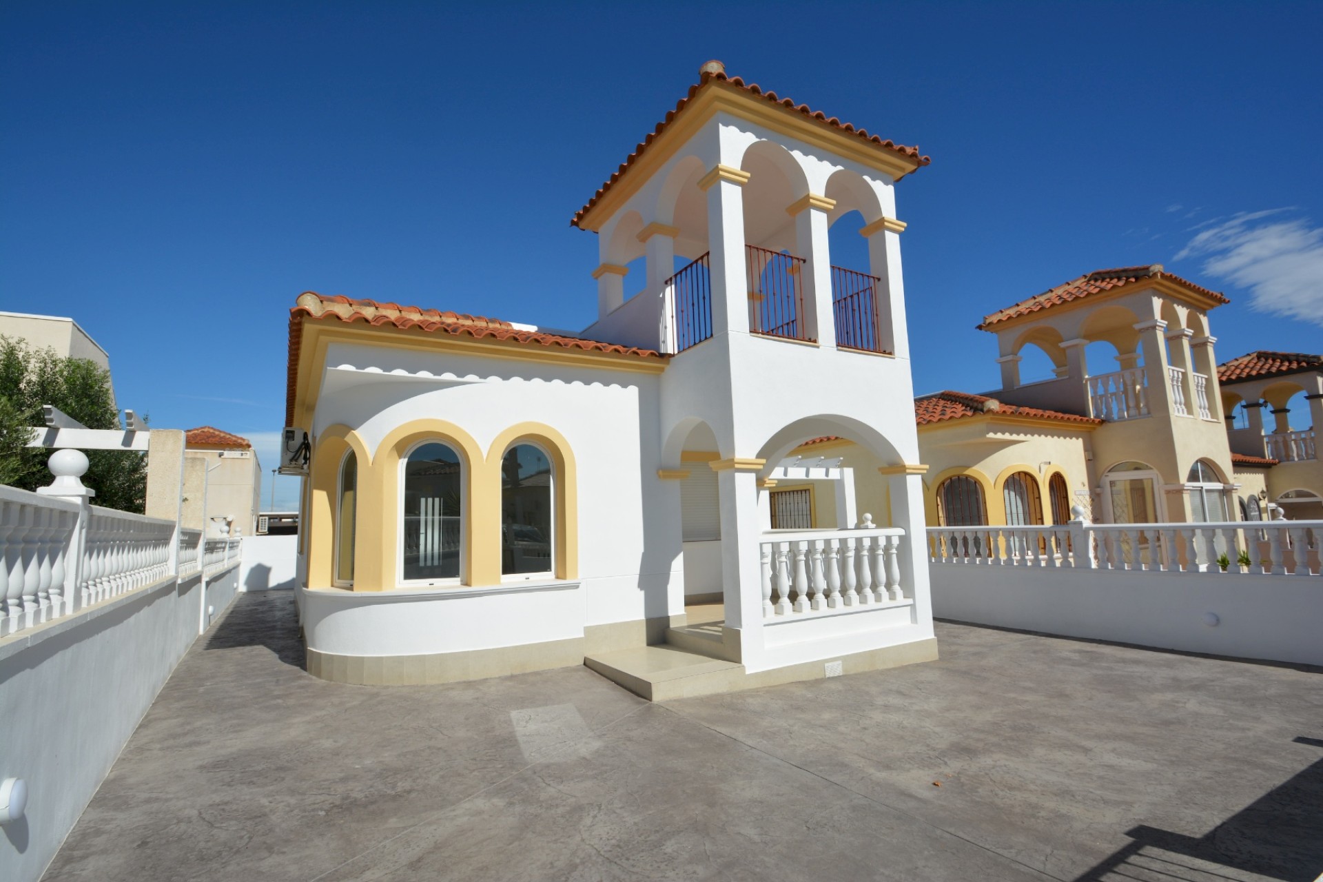 Resale - Freistehende Villa -
Algorfa - Inland