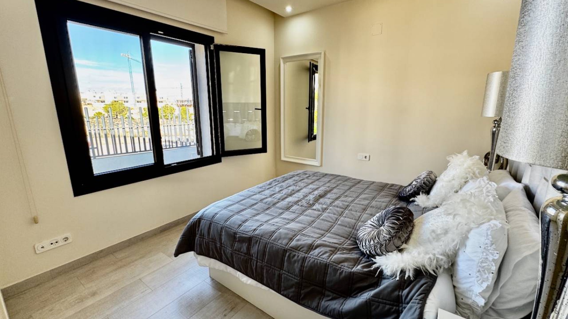 Resale - Freistehende Villa -
Algorfa - La Finca Golf Resort