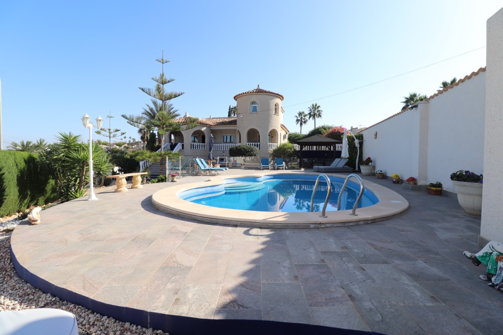 Resale - Freistehende Villa -
Algorfa - Lomas de La Juliana