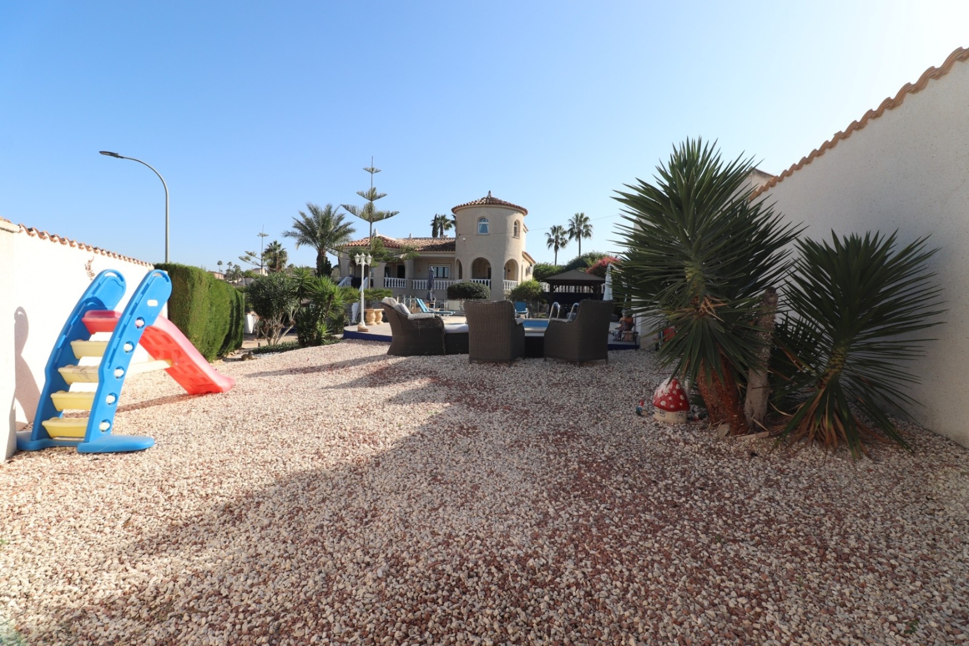 Resale - Freistehende Villa -
Algorfa - Lomas de La Juliana