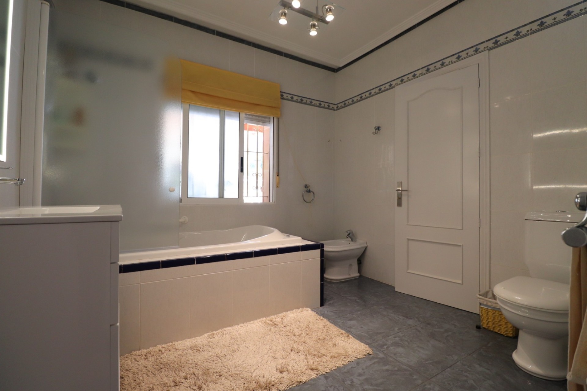 Resale - Freistehende Villa -
Algorfa - Lomas de La Juliana