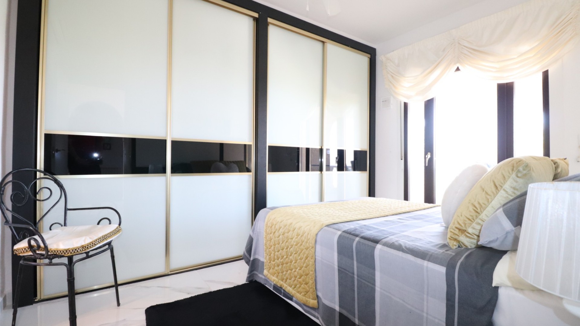 Resale - Freistehende Villa -
Algorfa - Lomas de La Juliana