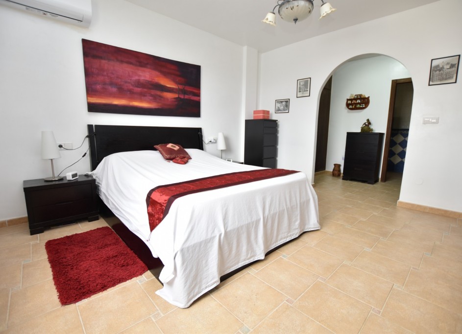 Resale - Freistehende Villa -
Algorfa - Montemar