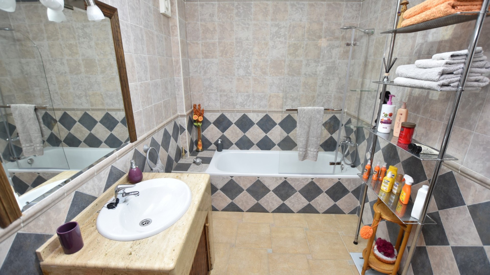 Resale - Freistehende Villa -
Algorfa - Montemar