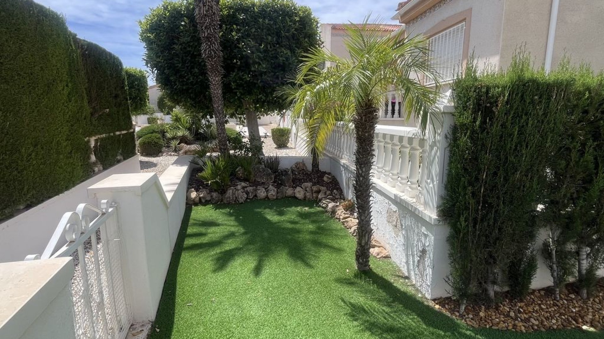 Resale - Freistehende Villa -
Algorfa - Montemar