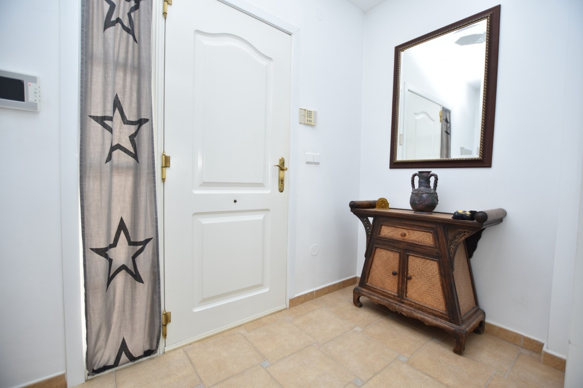 Resale - Freistehende Villa -
Algorfa - Montemar