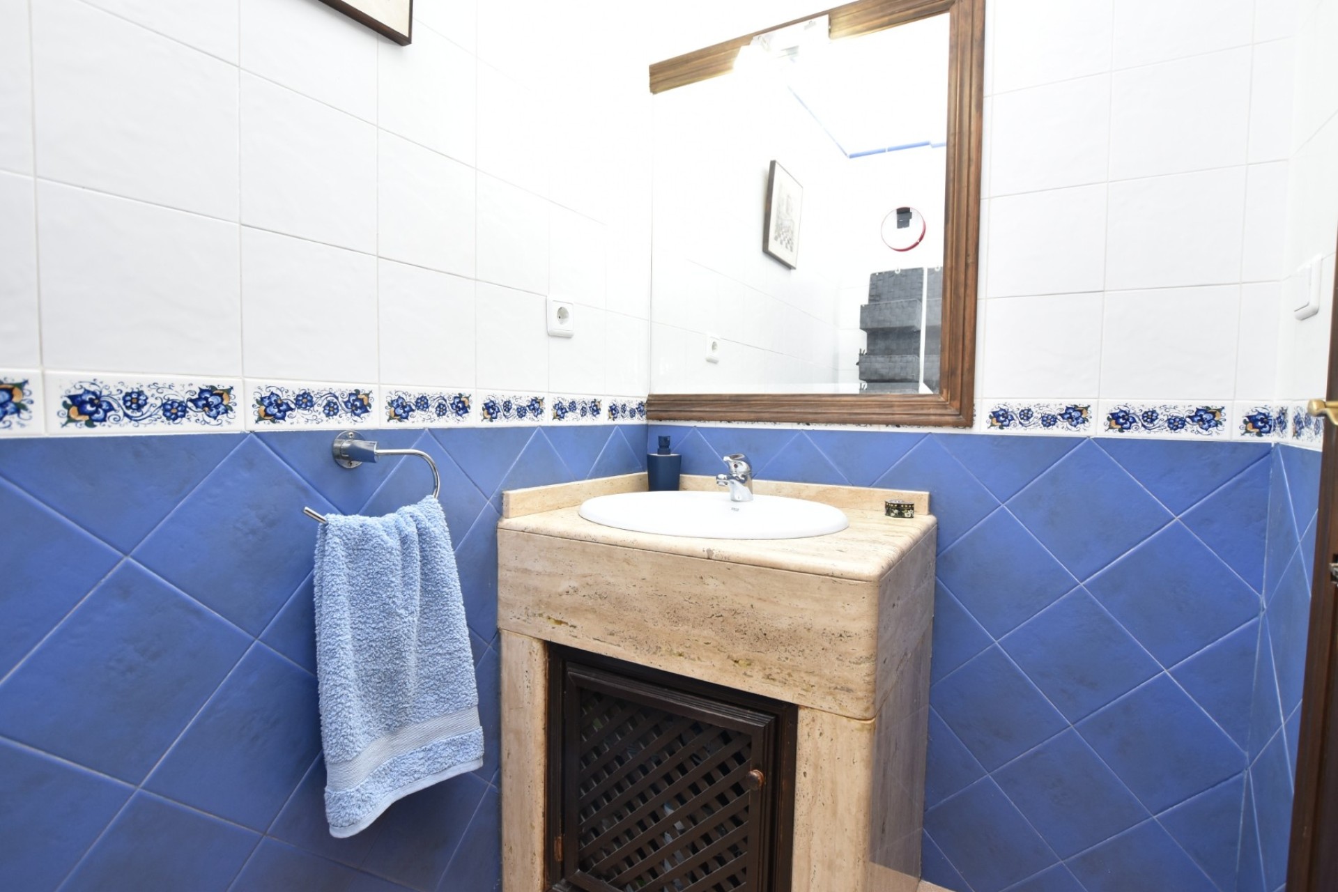 Resale - Freistehende Villa -
Algorfa - Montemar