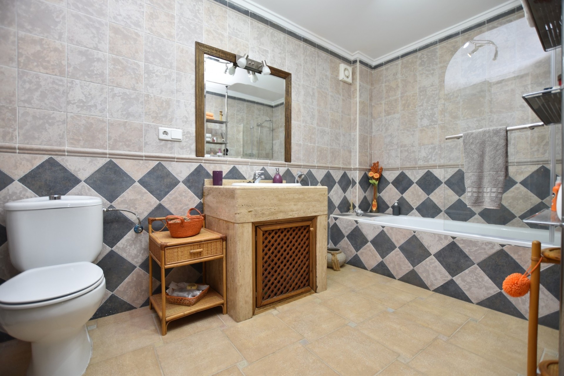 Resale - Freistehende Villa -
Algorfa - Montemar