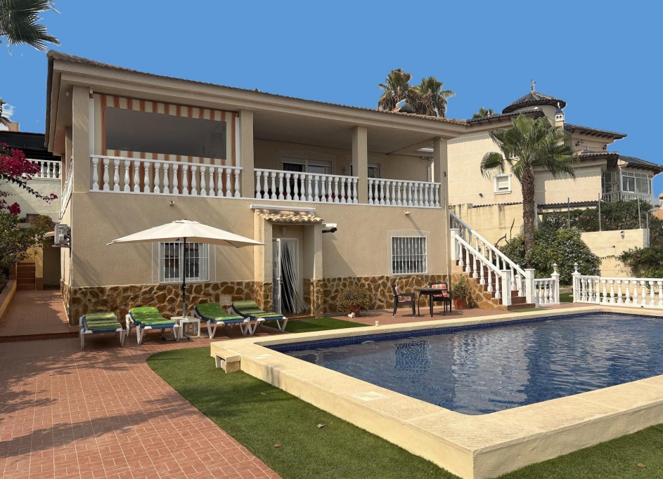 Resale - Freistehende Villa -
Algorfa