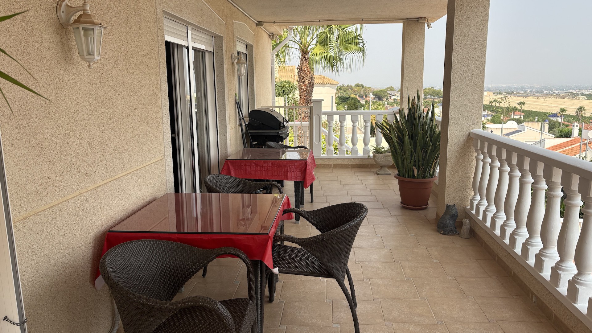 Resale - Freistehende Villa -
Algorfa