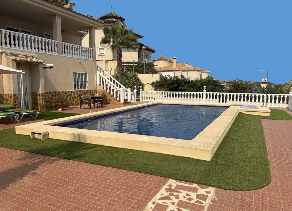 Resale - Freistehende Villa -
Algorfa