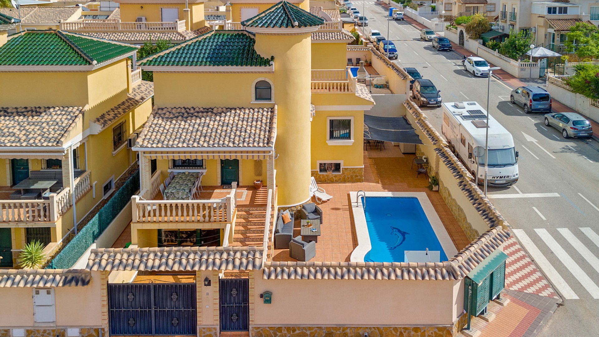 Resale - Freistehende Villa -
Algorfa
