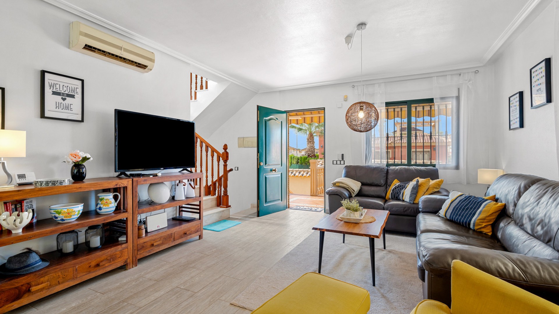 Resale - Freistehende Villa -
Algorfa