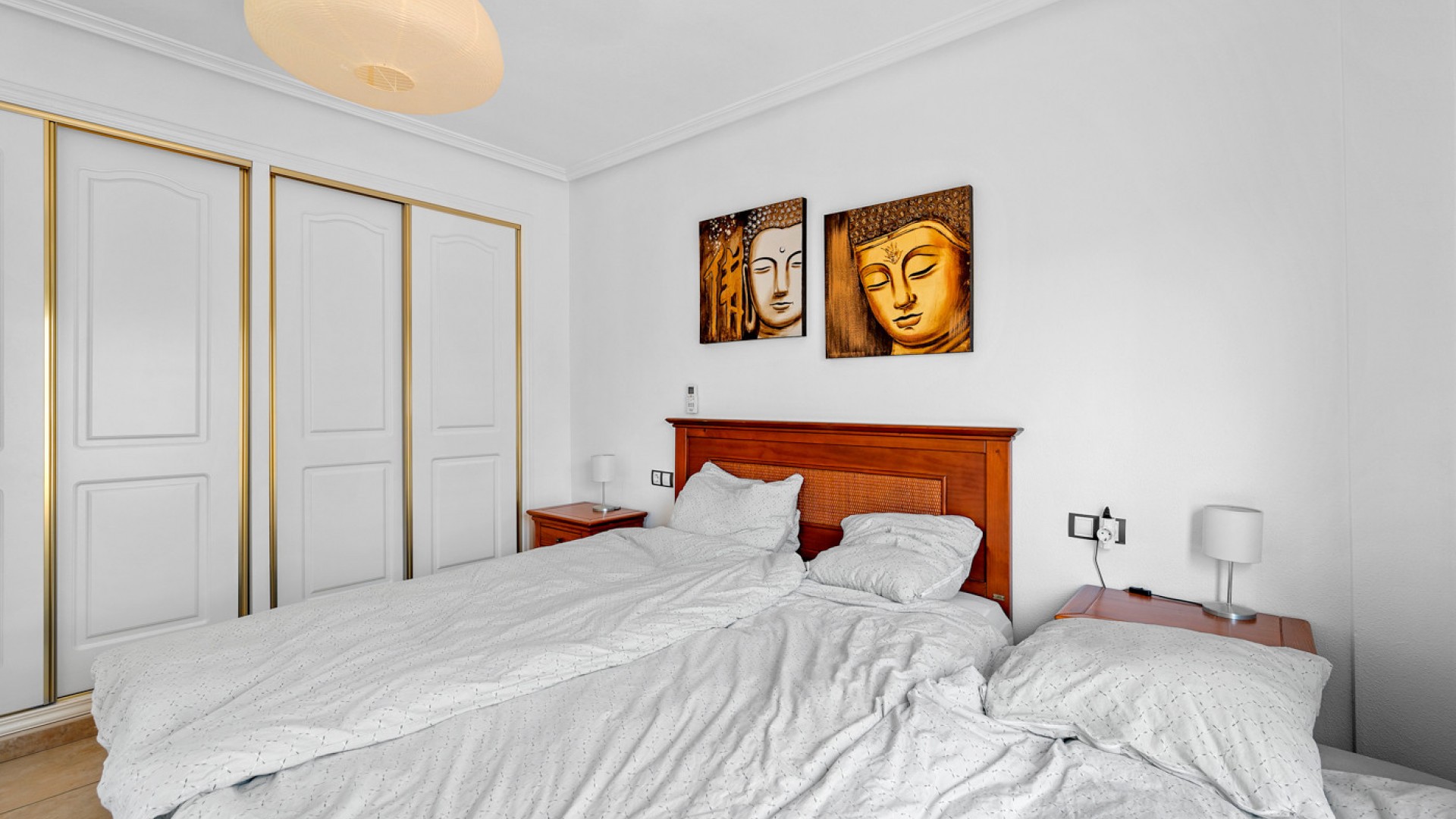 Resale - Freistehende Villa -
Algorfa