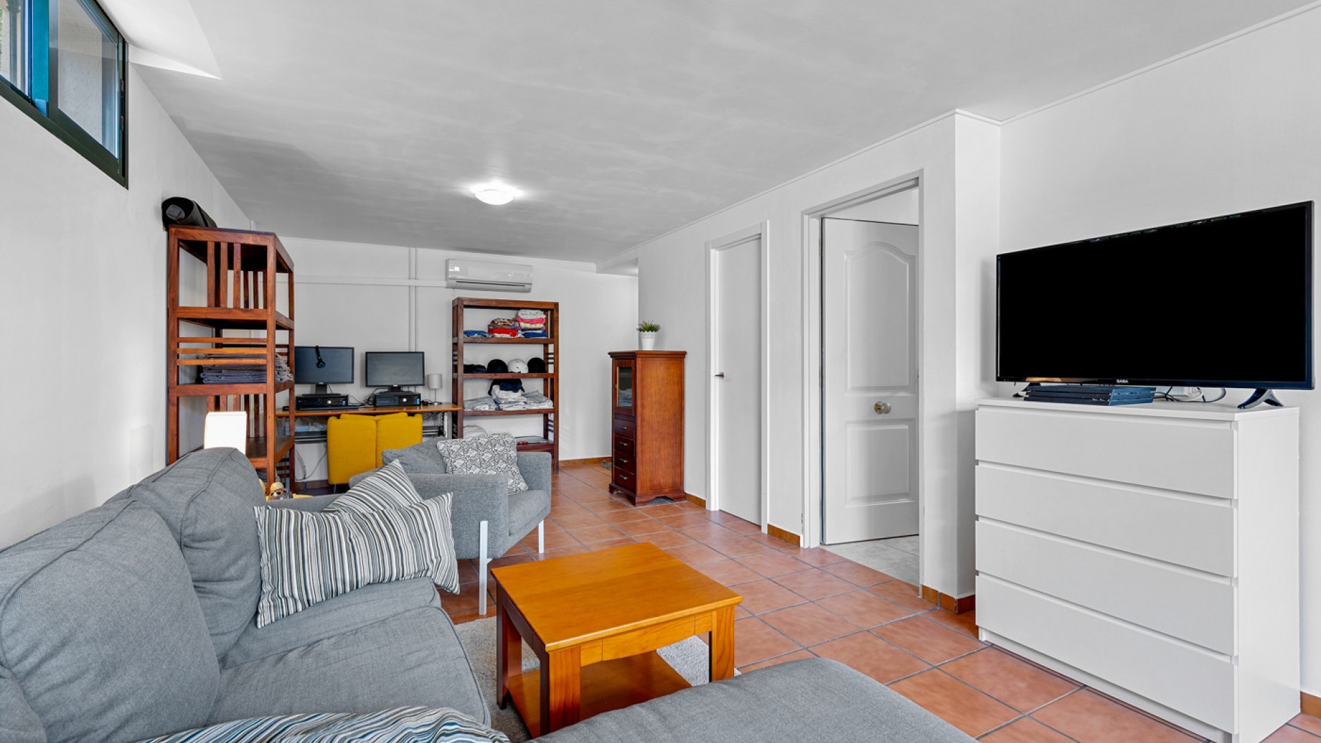 Resale - Freistehende Villa -
Algorfa