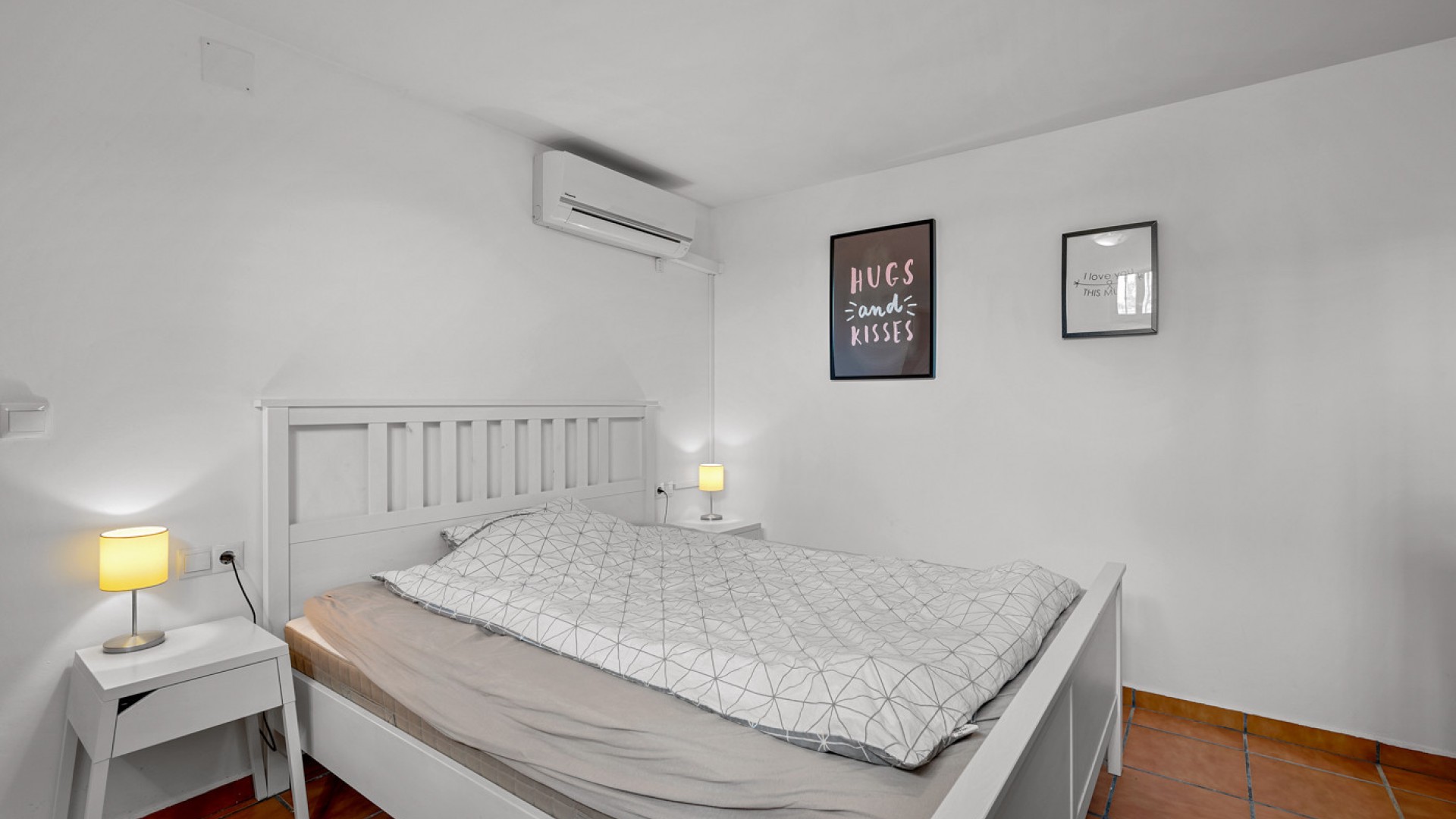 Resale - Freistehende Villa -
Algorfa