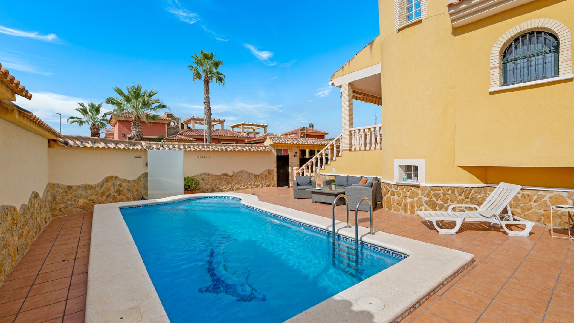 Resale - Freistehende Villa -
Algorfa