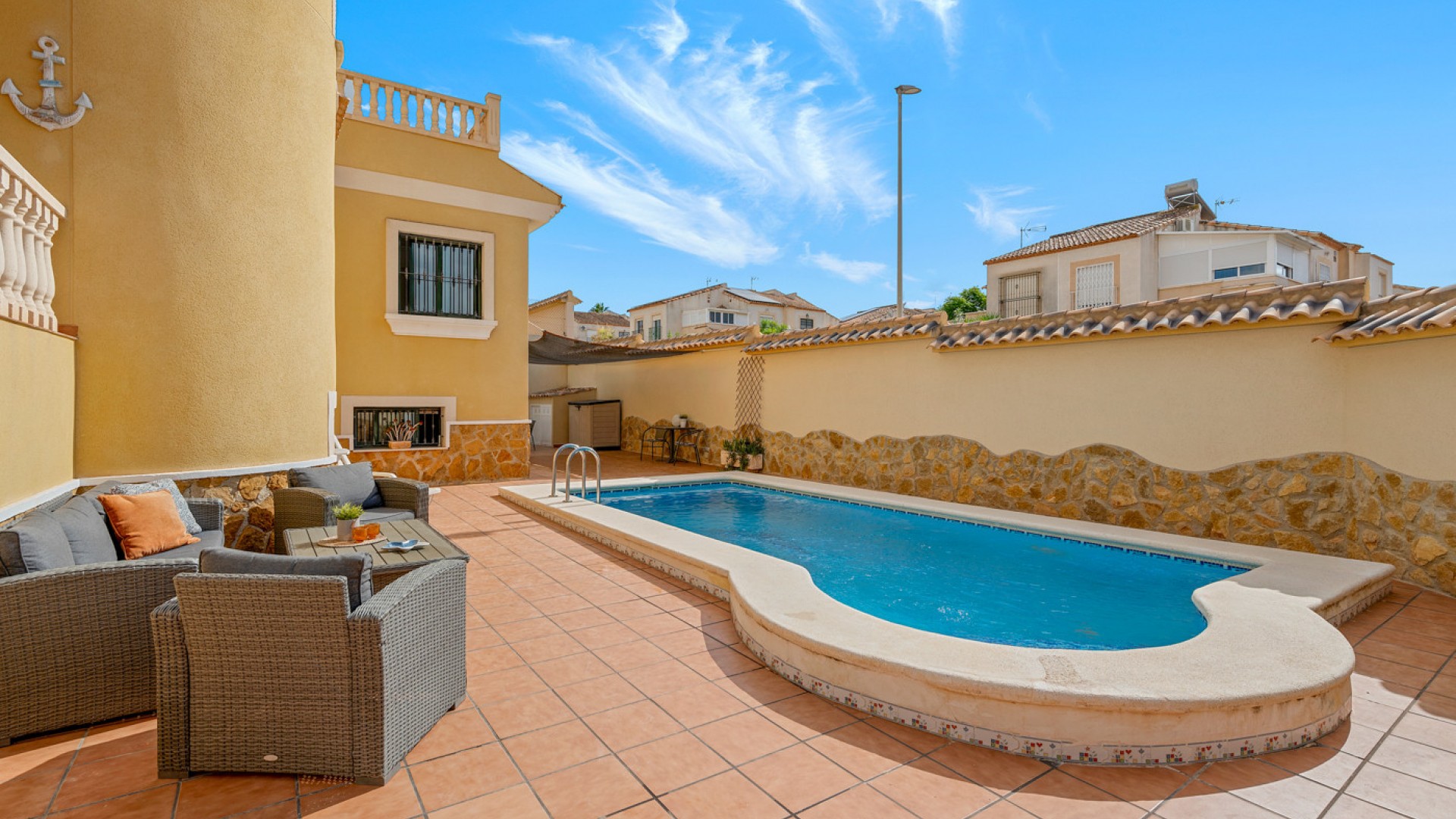 Resale - Freistehende Villa -
Algorfa