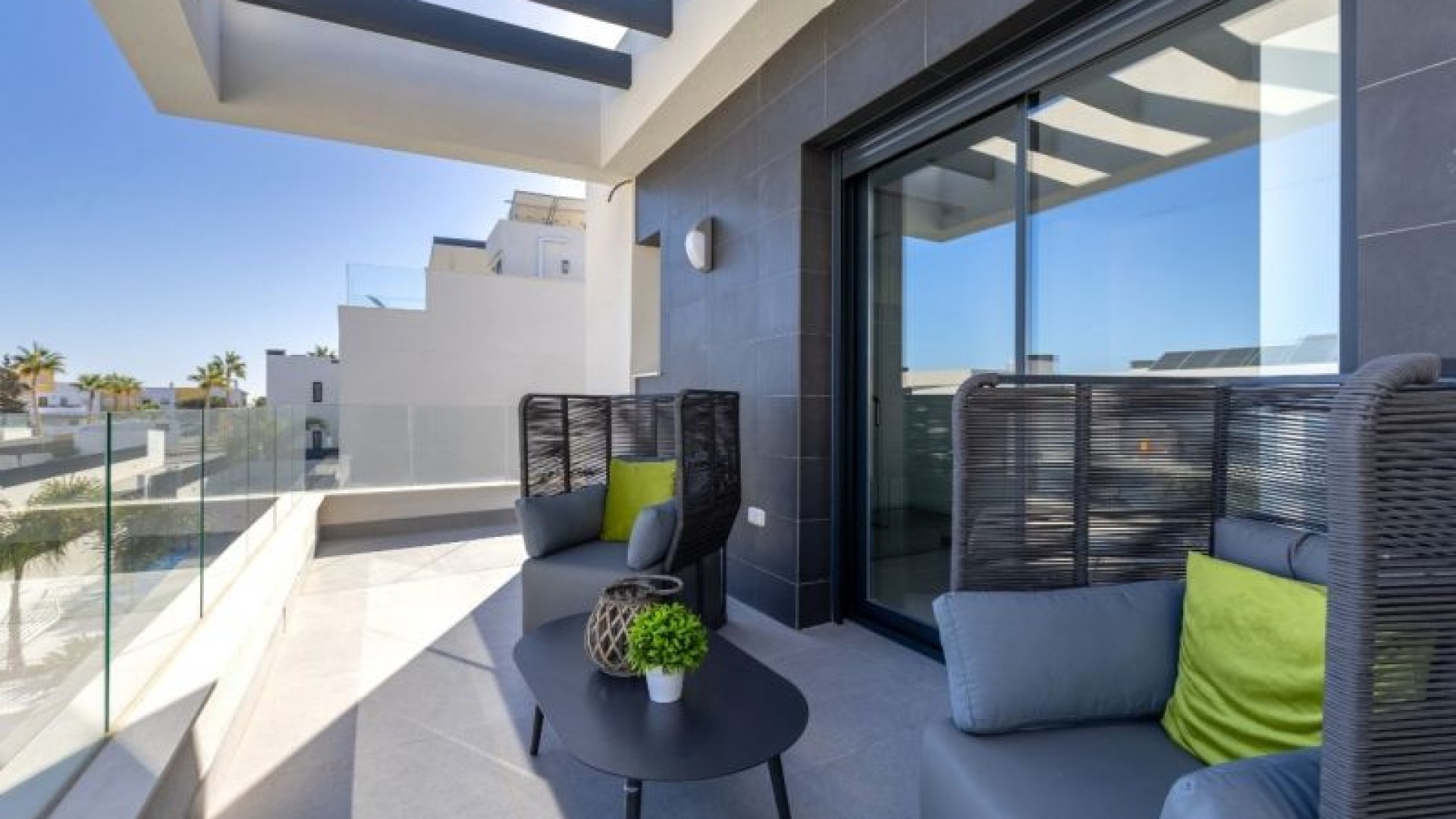 Resale - Freistehende Villa -
Algorfa